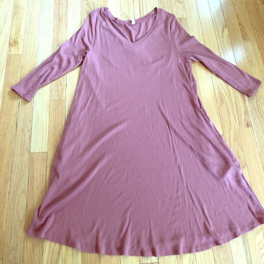 NWOT PinkBlush Maternity dress